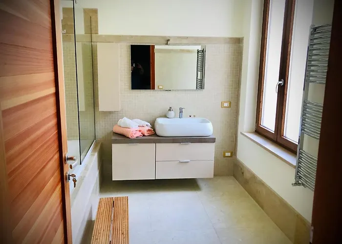 Al Tempio Della Pace Carini