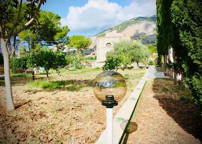 Al Tempio Della Pace Konukevi Carini